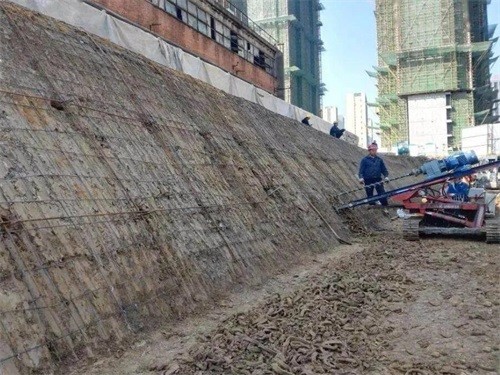 遂川建筑边坡支护